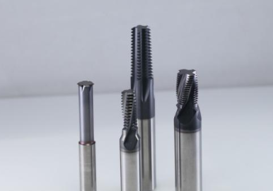 【兆恒機械】螺紋銑刀與絲錐攻絲有什么區(qū)別，誰的優(yōu)勢大呢？